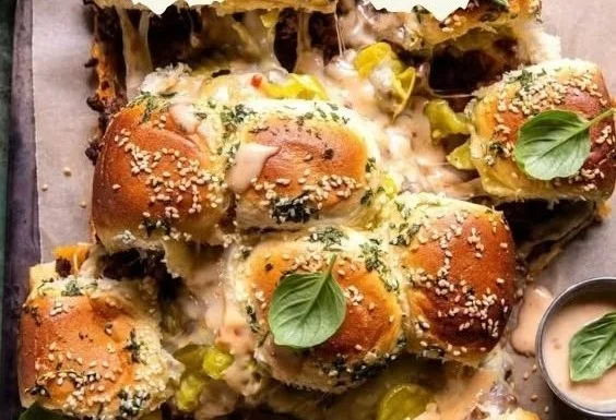 Pull Apart Cheeseburger Sliders