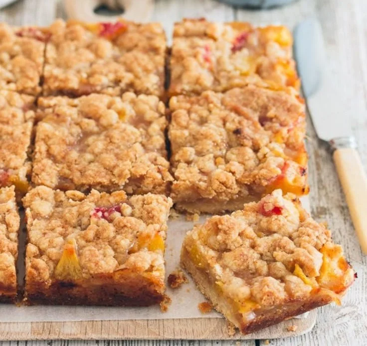 Peaches and Cream Crumble Bars