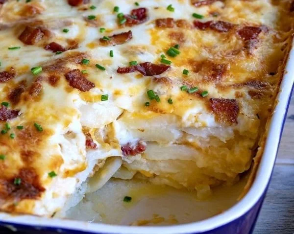 BEST Scalloped Potatoes