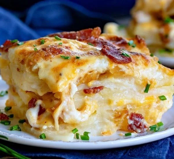 BEST Scalloped Potatoes