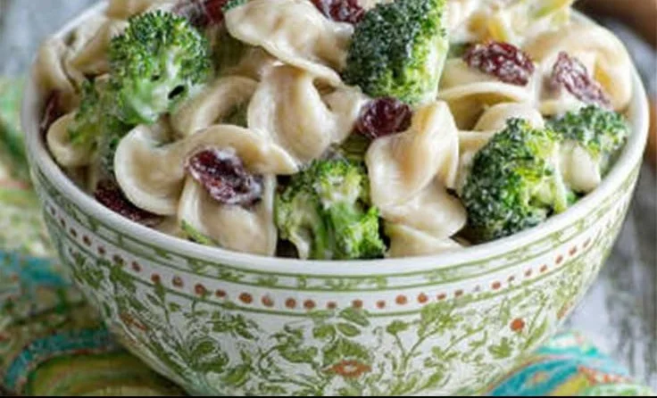 Easy Broccoli Pasta Salad