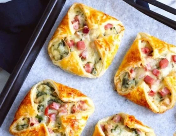 Ham Cheese Spinach Puff Pastry