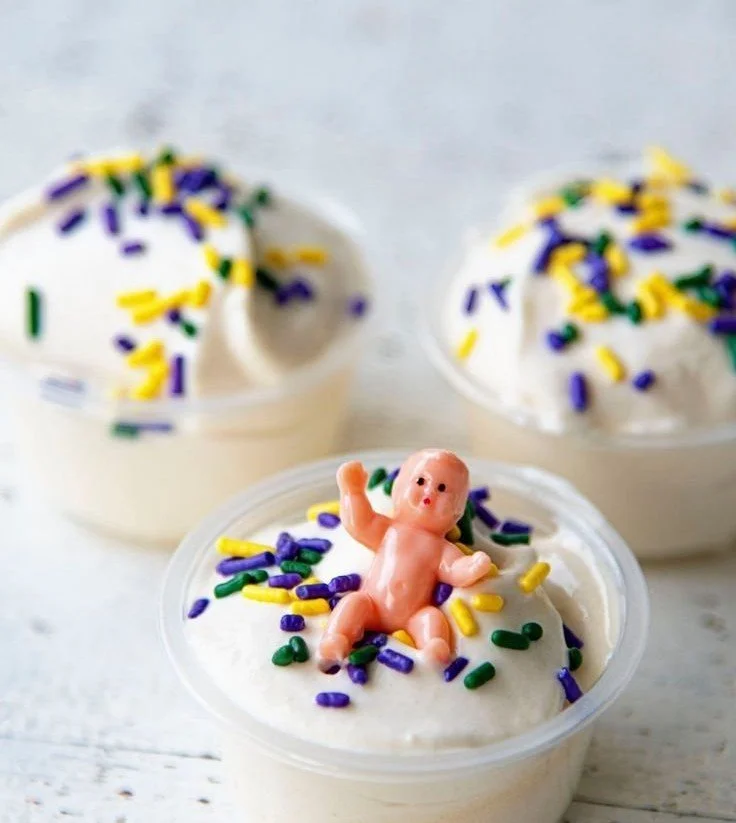 King Cake Pudding Shots