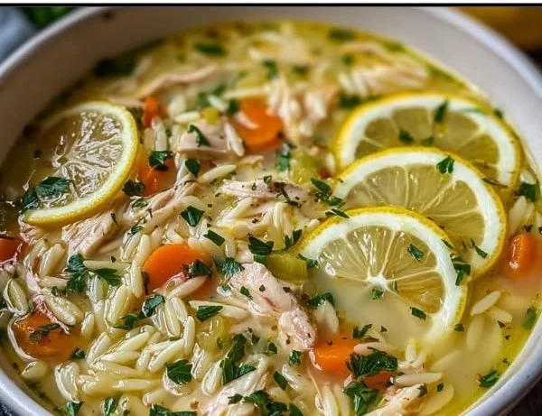 Lemon Chicken Orzo Soup