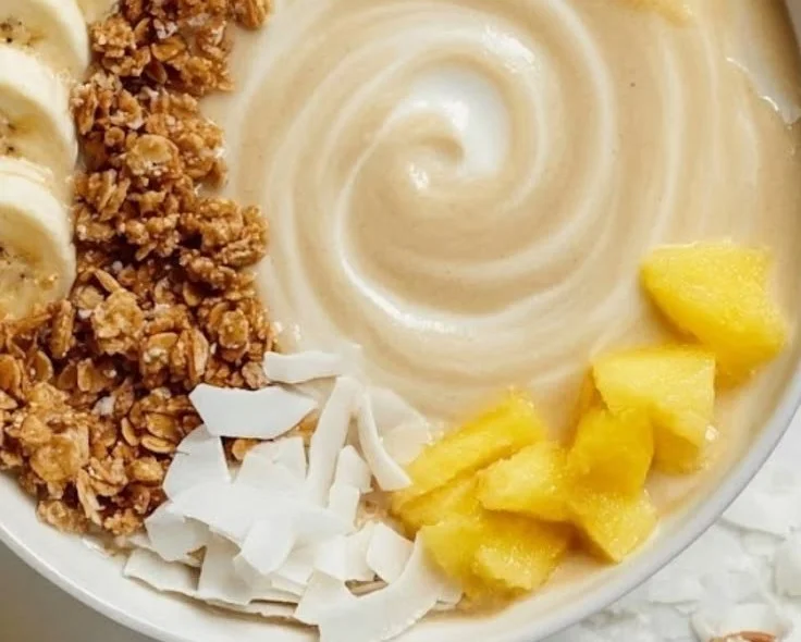Creamy Piña Colada Smoothie Bowl