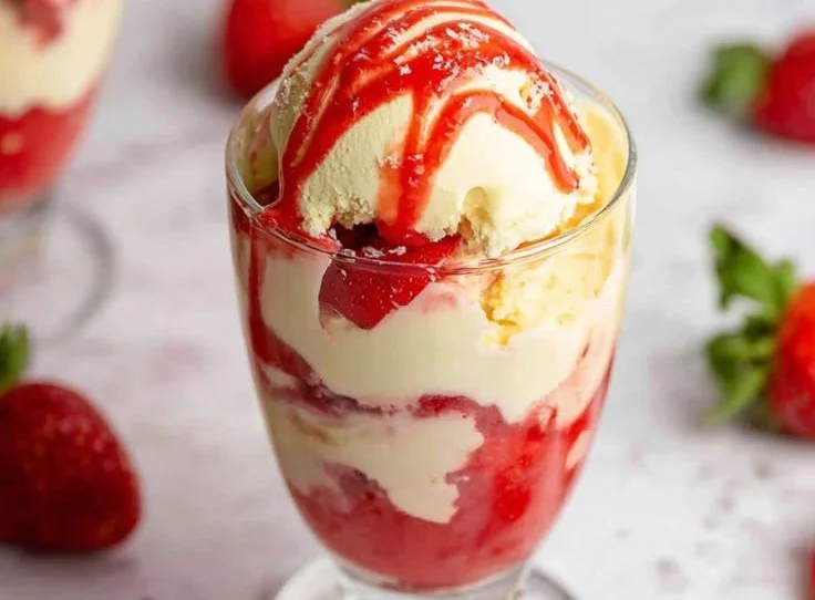 Strawberry Sundae