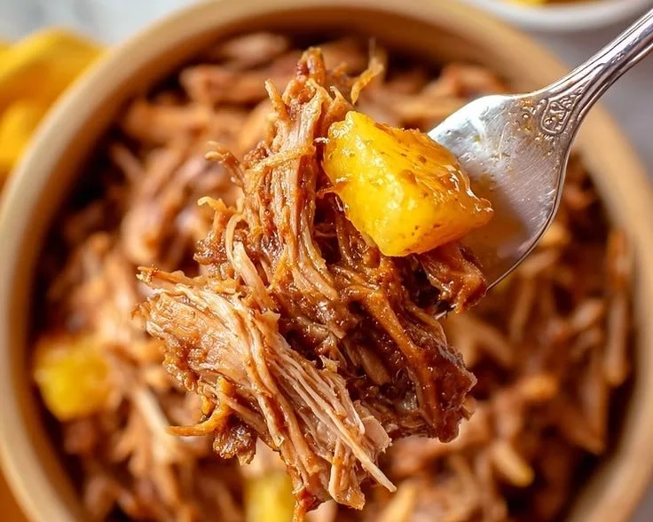 Slow Cooker Hawaiian Pulled Pork