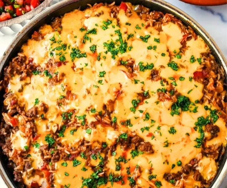 A variety of one pan meals served on a table, showcasing easy dinner recipes.