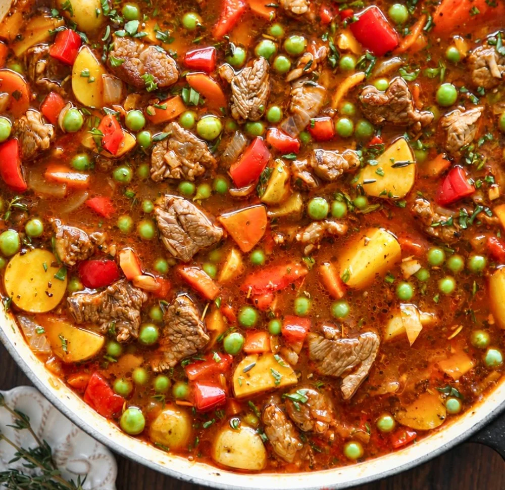Easy One-Pot Vegetable Beef Soup with Tender Beef and Potatoes