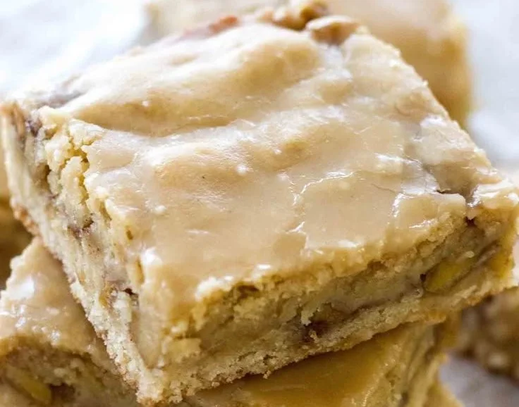Maple Glazed Apple Blondies