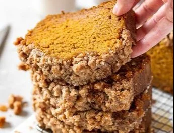 MOIST Pumpkin Bread with Streusel Topping and Maple Glaze